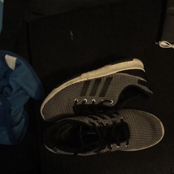 Worn twice - Picture 3 of 3